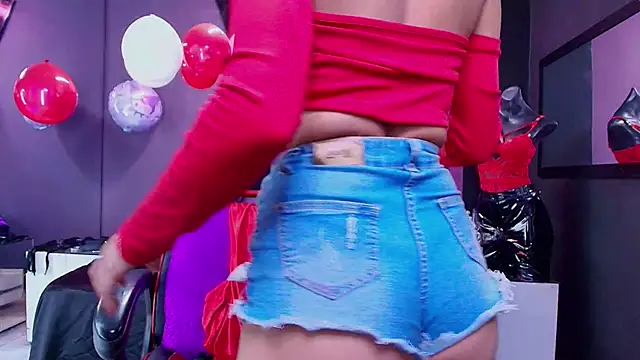 Juliet Nasty online show from 02/14/25, 06:51