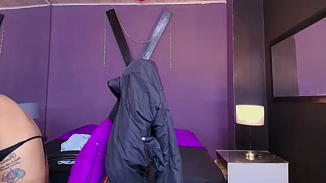 Juliet Nasty online show from 03/19/25, 06:23