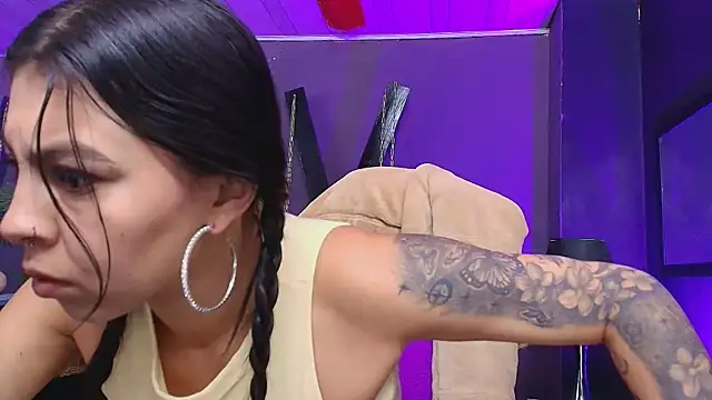 Juliet Nasty online show from 09/25/25, 12:42