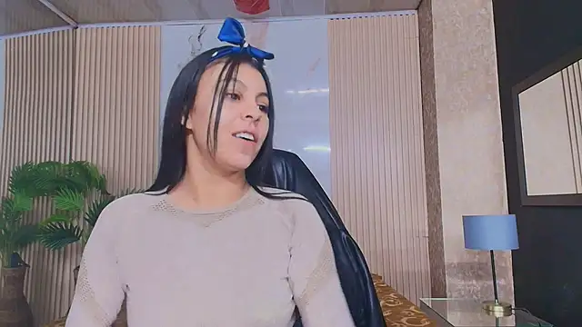 Juliet Nasty online show from 10/30/25, 12:17