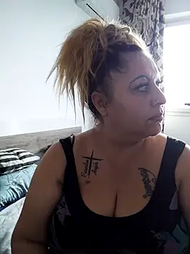 Valim7979 online show from 10/15/25, 09:09