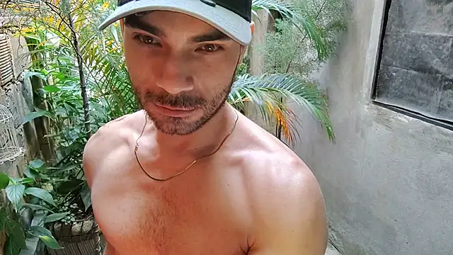 Snapshot of sexyboycolombi4 chatting on 01/23/25, 04:59 sexyboycolombi4 online show from 01/23/25, 04:59