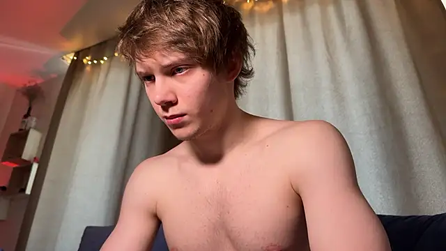 Snapshot of David_Keler chatting on 02/20/25, 10:37 David Keler online show from 02/20/25, 10:37