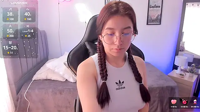 Amy joones online show from 03/04/25, 04:30