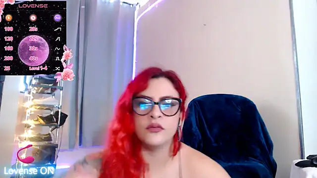 violetaredbitch online show from 02/13/25, 07:21
