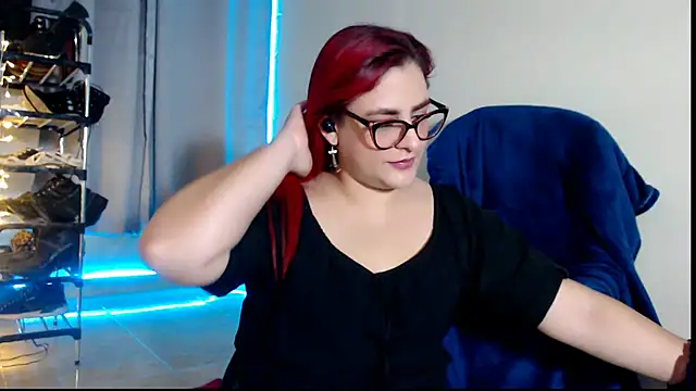 violetaredbitch online show from 03/11/25, 05:27