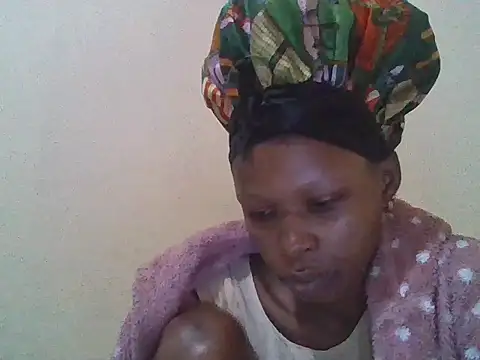 CharlotteDee online show from 09/21/25, 04:14