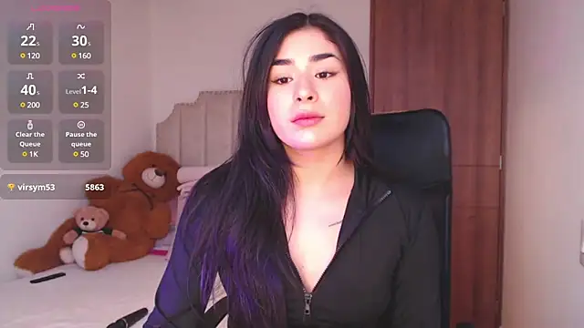 Snapshot of selenemooon555 chatting on 12/24/24, 05:13 selenemooon555 online show from 12/24/24, 05:13