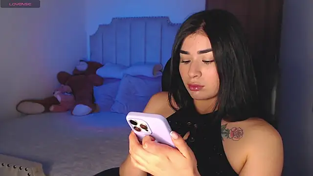 Snapshot of selenemooon555 chatting on 12/30/24, 12:22 selenemooon555 online show from 12/30/24, 12:22
