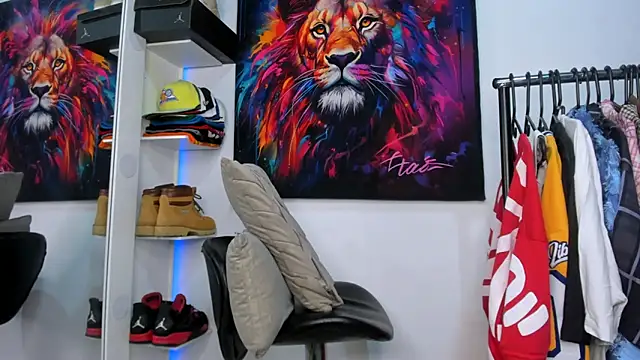 Pantera black 21 online show from 10/21/25, 02:34