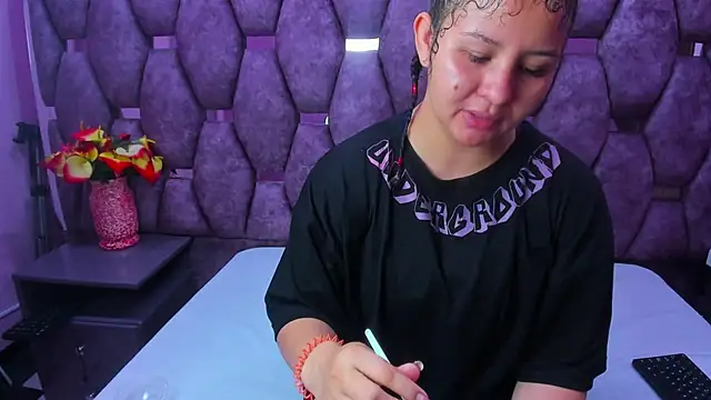 AlaSmith online show from 10/14/25, 02:23