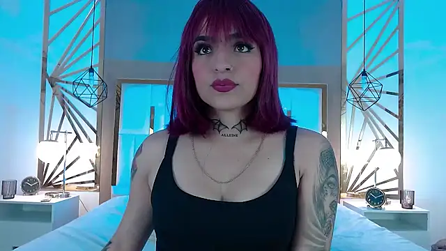 Snapshot of valeriee_millerr_ chatting on 01/21/25, 03:21 valeriee millerr online show from 01/21/25, 03:21