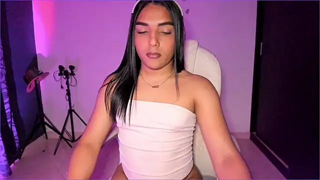 CandyLatinHott online show from 10/13/25, 11:16