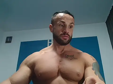 Magnificmuscles89 online show from 12/02/24, 10:45