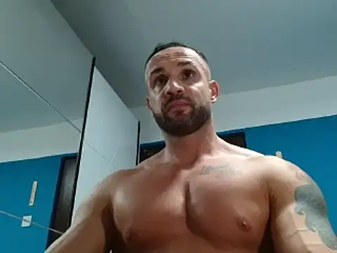 Magnificmuscles89 online show from 12/24/24, 06:28