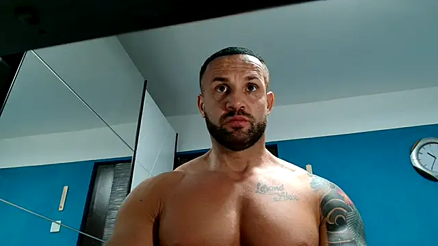 Magnificmuscles89 online show from 03/15/25, 08:32
