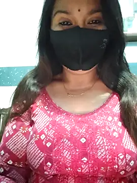 Snapshot of Aishwaryaa_69 chatting on 02/08/25, 07:48 Aishwaryaa 69 online show from 02/08/25, 07:48