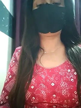 Snapshot of Aishwaryaa_69 chatting on 02/21/25, 02:06 Aishwaryaa 69 online show from 02/21/25, 02:06