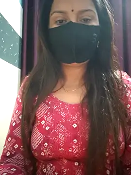 Snapshot of Aishwaryaa_69 chatting on 03/07/25, 10:56 Aishwaryaa 69 online show from 03/07/25, 10:56