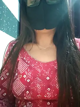 Snapshot of Aishwaryaa_69 chatting on 03/07/25, 02:01 Aishwaryaa 69 online show from 03/07/25, 02:01