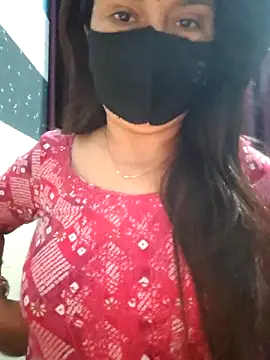 Snapshot of Aishwaryaa_69 chatting on 03/08/25, 03:06 Aishwaryaa 69 online show from 03/08/25, 03:06