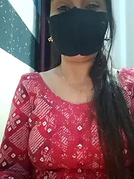 Snapshot of Aishwaryaa_69 chatting on 03/17/25, 10:49 Aishwaryaa 69 online show from 03/17/25, 10:49