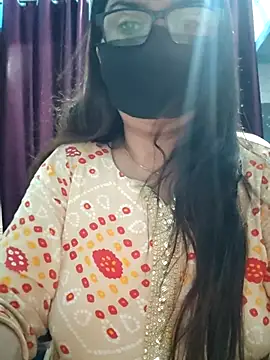 Snapshot of Aishwaryaa_69 chatting on 09/10/25, 02:55 Aishwaryaa 69 online show from 09/10/25, 02:55