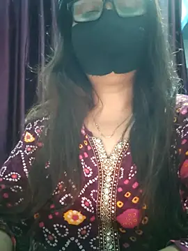 Snapshot of Aishwaryaa_69 chatting on 09/16/25, 04:30 Aishwaryaa 69 online show from 09/16/25, 04:30