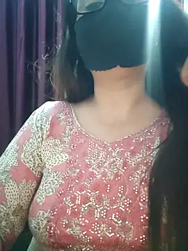 Snapshot of Aishwaryaa_69 chatting on 09/20/25, 02:51 Aishwaryaa 69 online show from 09/20/25, 02:51