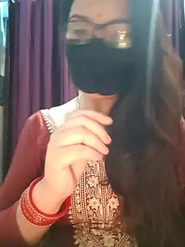 Snapshot of Aishwaryaa_69 chatting on 11/07/25, 03:34 Aishwaryaa 69 online show from 11/07/25, 03:34