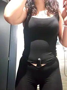 Snapshot of Kitty_Doll69 chatting on 01/25/25, 10:19 Kitty Doll69 online show from 01/25/25, 10:19