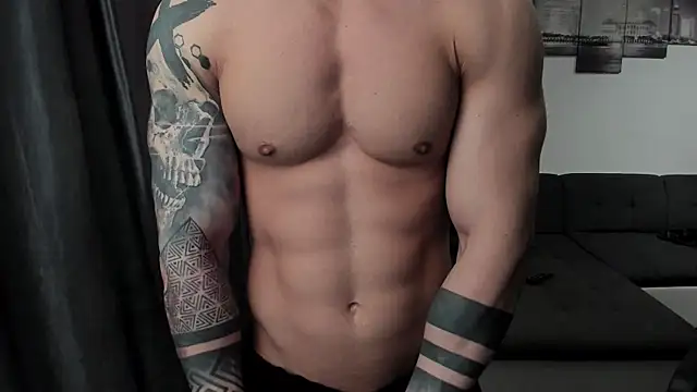 Richarddarell1 online show from 03/05/25, 06:44