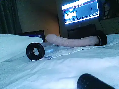 Snapshot of Jacknjimmyjohn chatting on 02/20/25, 02:35 Jacknjimmyjohn online show from 02/20/25, 02:35