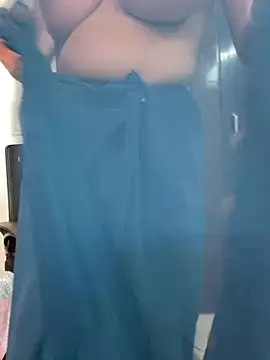 Snapshot of Cute-Russian chatting on 02/13/25, 10:34 Cute-Russian online show from 02/13/25, 10:34