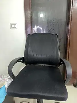 Snapshot of Cute-Russian chatting on 03/08/25, 05:17 Cute-Russian online show from 03/08/25, 05:17