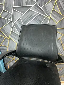 Snapshot of Cute-Russian chatting on 09/16/25, 04:46 Cute-Russian online show from 09/16/25, 04:46