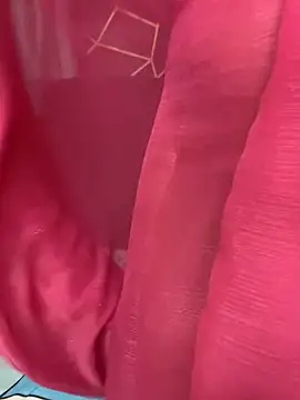 Snapshot of Cute-Russian chatting on 09/25/25, 04:38 Cute-Russian online show from 09/25/25, 04:38