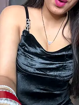 Snapshot of Cute-Russian chatting on 10/24/25, 04:09 Cute-Russian online show from 10/24/25, 04:09