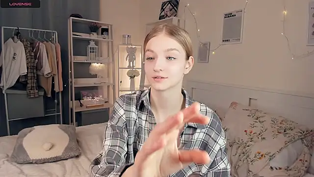 Snapshot of YuNabif chatting on 03/01/25, 08:56 YuNabif online show from 03/01/25, 08:56