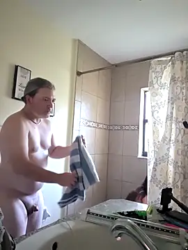 Avaivory online show from 10/31/25, 12:39