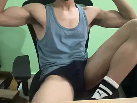 Snapshot of hot_asian_boy chatting on 12/29/24, 01:06 hot asian boy online show from 12/29/24, 01:06