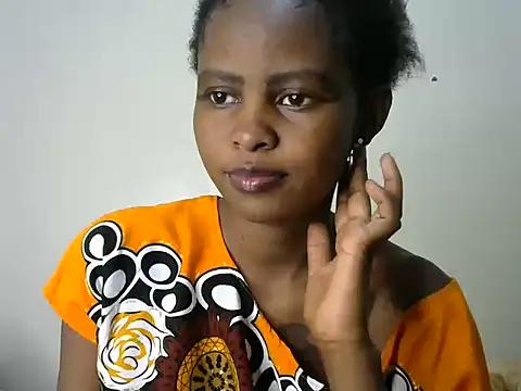 Kasweet Lee online show from 10/18/25, 02:18