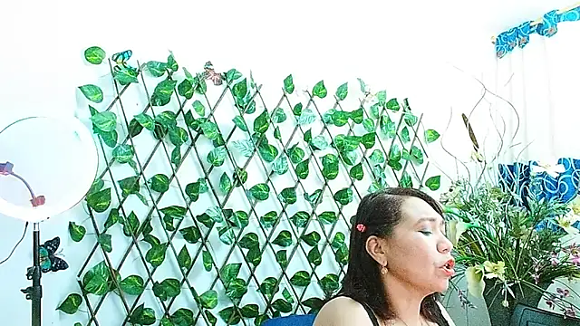 dannamomcerrat online show from 09/28/25, 08:47