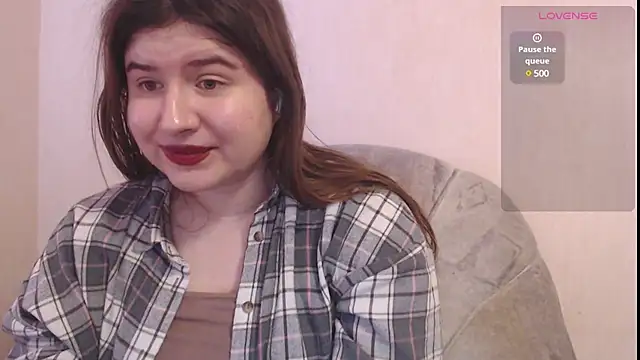 Snapshot of 8846f chatting on 02/08/25, 01:22 8846f online show from 02/08/25, 01:22