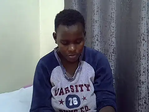 Snapshot of Divah_jojo chatting on 10/08/25, 12:52 Divah jojo online show from 10/08/25, 12:52