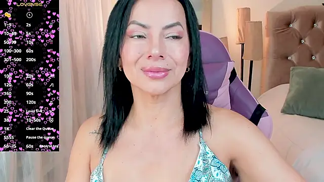 veronika naughty online show from 09/23/25, 01:58