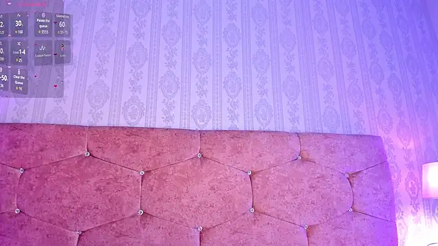 lunar leen online show from 11/12/25, 07:24