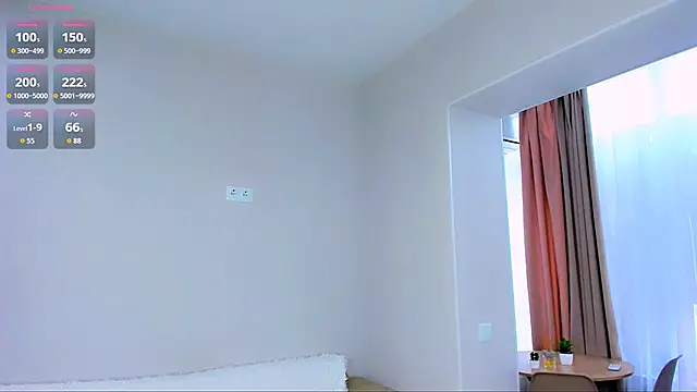 Snapshot of Feral__berry__ chatting on 11/06/25, 07:42 Feral berry online show from 11/06/25, 07:42