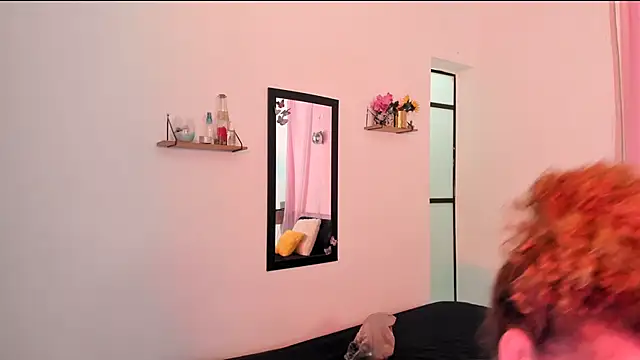 Snapshot of Zamu_1992 chatting on 01/11/25, 08:10 Zamu 1992 online show from 01/11/25, 08:10