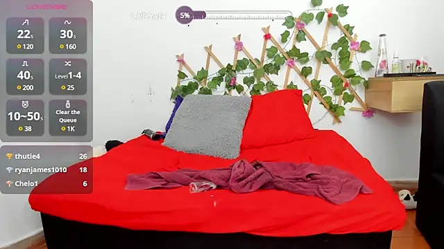 Snapshot of Zamu_1992 chatting on 03/18/25, 06:25 Zamu 1992 online show from 03/18/25, 06:25